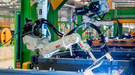 ABB與廣東富華機械集團簽署戰略合作協議