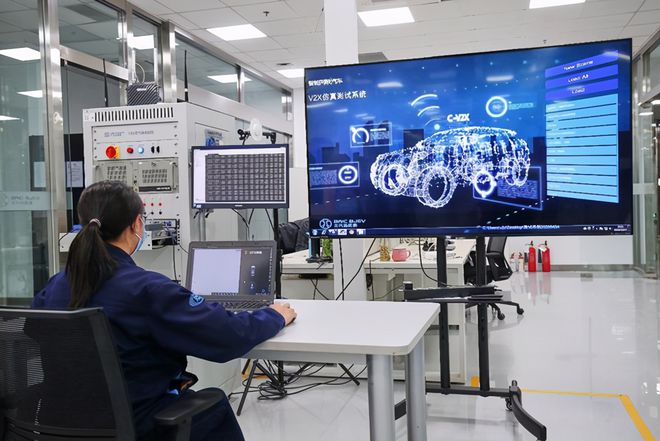 實(shí)測探秘 BEIJING-EU5續(xù)航偏差率低至3.2%，官方試驗(yàn)中心的硬核實(shí)力